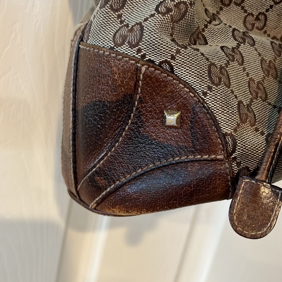 Gucci shoulder bag - Picture 7 of 14
